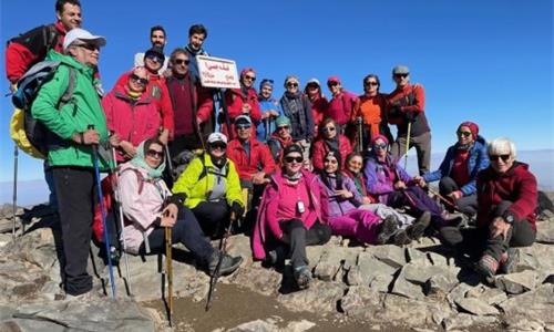 گزارش برنامه صعود به قله چمن